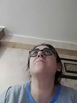 Snapshot of Dolcecurvy chatting on February 2026 10:13:02 PM Dolcecurvy online show from February 2026 10:13:02 PM