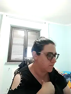 Dolcecurvy online show from June 2026 12:53:02 PM