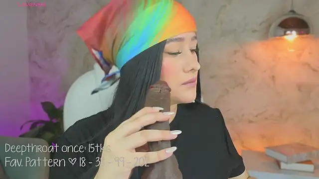 Leaa Cox online show from October 2025 03:27:01 AM