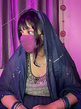 Dishasarmaa05 online show from January 2026 05:07:02 PM