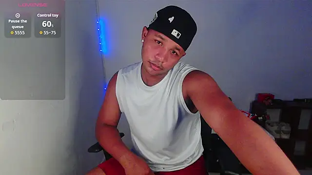 Snapshot of Gooss_cum chatting on November 2025 02:06:02 AM Gooss cum online show from November 2025 02:06:02 AM