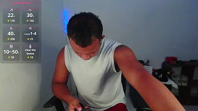 Snapshot of Gooss_cum chatting on November 2025 02:12:02 PM Gooss cum online show from November 2025 02:12:02 PM