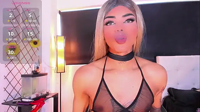 Snapshot of jymena_xxx chatting on June 2026 08:47:02 PM jymena xxx online show from June 2026 08:47:02 PM