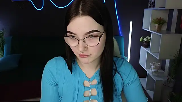 Snapshot of milliedoll chatting on February 2025 08:17:01 AM milliedoll online show from February 2025 08:17:01 AM