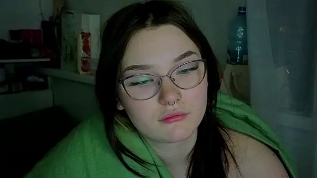 Snapshot of milliedoll chatting on October 2025 12:39:02 PM milliedoll online show from October 2025 12:39:02 PM