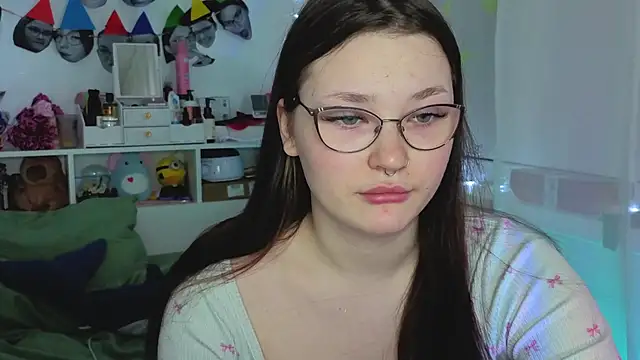 Snapshot of milliedoll chatting on October 2025 06:32:01 AM milliedoll online show from October 2025 06:32:01 AM