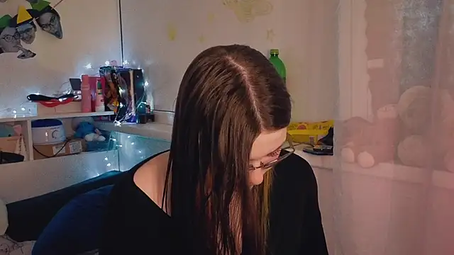 Snapshot of milliedoll chatting on November 2025 02:12:01 AM milliedoll online show from November 2025 02:12:01 AM