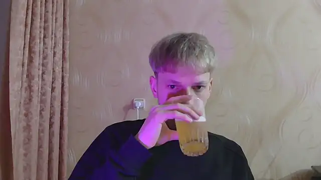 Snapshot of frama666 chatting on February 2026 07:41:01 PM frama666 online show from February 2026 07:41:01 PM