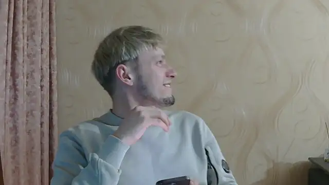 Snapshot of frama666 chatting on February 2026 09:01:01 PM frama666 online show from February 2026 09:01:01 PM