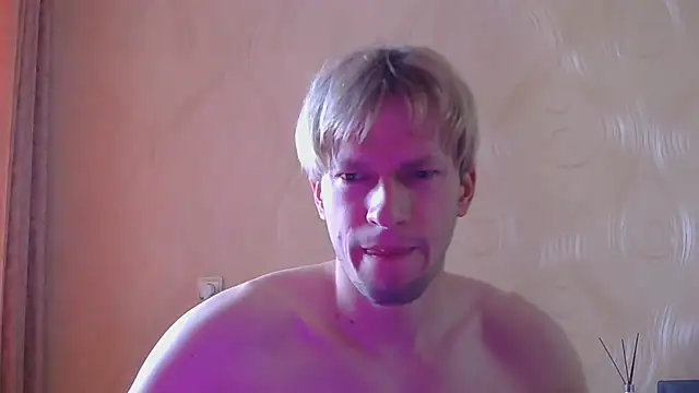 frama666 online show from May 2026 08:32:02 AM