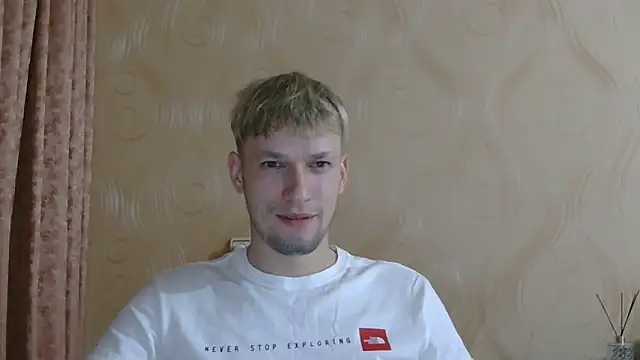 frama666 online show from June 2026 08:52:01 PM