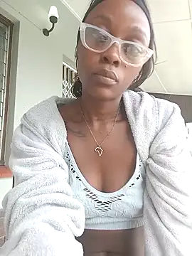 xxTatiannaxx online show from March 2025 08:37:01 AM