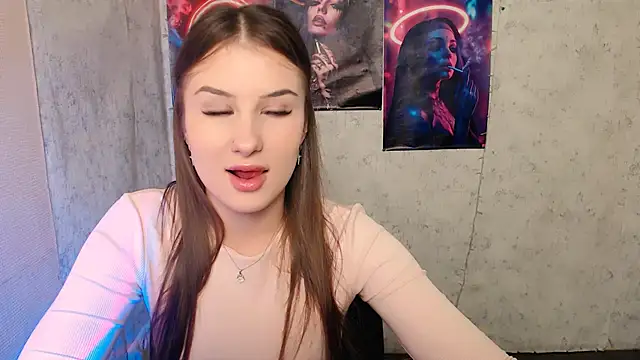 Snapshot of _MiaAngell chatting on November 2025 04:09:02 PM MiaAngell online show from November 2025 04:09:02 PM