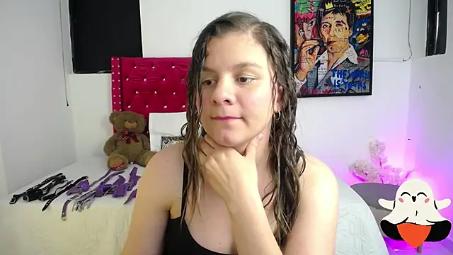 Snapshot of ValeAmayaa chatting on October 2025 06:30:02 PM ValeAmayaa online show from October 2025 06:30:02 PM