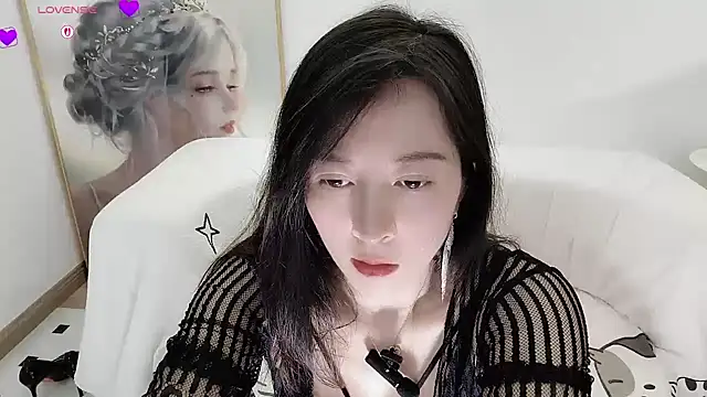 Snapshot of Dazzlebean chatting on December 2025 01:36:01 AM Dazzlebean online show from December 2025 01:36:01 AM