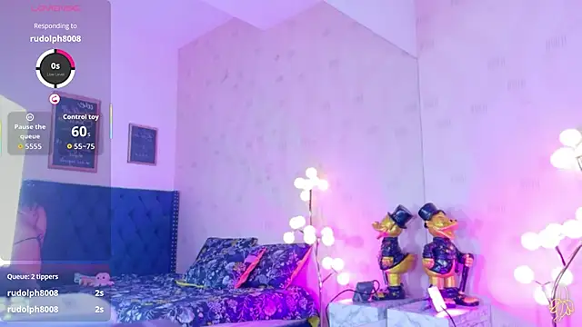 innocenthazel online show from May 2026 03:01:02 AM