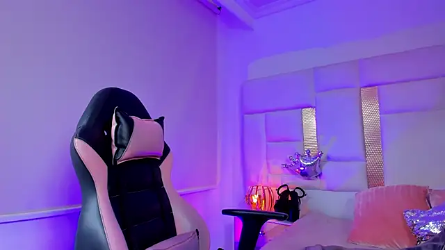 Snapshot of SteffyMontes chatting on November 2025 01:57:02 PM SteffyMontes online show from November 2025 01:57:02 PM