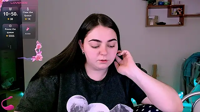 kitsune 8 online show from March 2025 07:14:01 PM