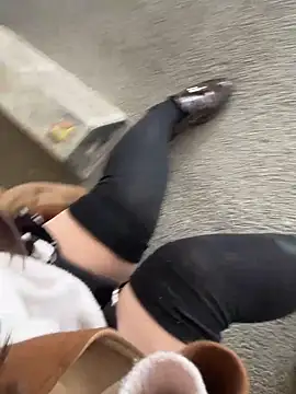 Snapshot of mai_honey chatting on March 2026 04:40:01 AM mai honey online show from March 2026 04:40:01 AM