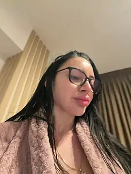 Snapshot of Mia_Splash chatting on February 2026 07:51:02 PM Mia Splash online show from February 2026 07:51:02 PM