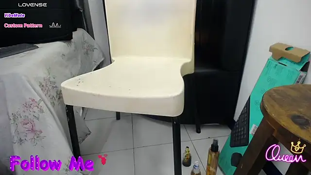 Snapshot of miha_sex91 chatting on April 2026 12:53:02 PM miha sex91 online show from April 2026 12:53:02 PM