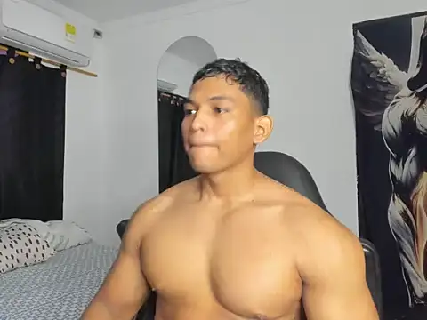 Snapshot of bigger_ragnarsson chatting on February 2026 01:15:02 PM bigger ragnarsson online show from February 2026 01:15:02 PM