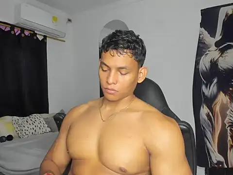 Snapshot of bigger_ragnarsson chatting on March 2026 02:02:01 PM bigger ragnarsson online show from March 2026 02:02:01 PM