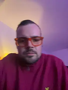 Snapshot of Rob9468 chatting on March 2025 11:38:02 PM Rob9468 online show from March 2025 11:38:02 PM