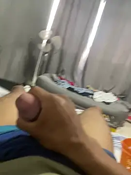 Erickhotddjots online show from July 2026 11:44:01 PM
