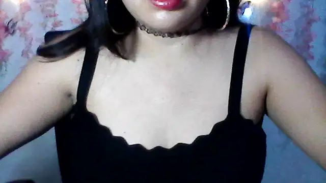 Snapshot of shashel5 chatting on December 2025 05:12:02 AM shashel5 online show from December 2025 05:12:02 AM