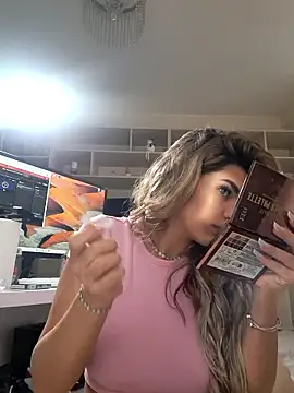 Bella Posh online show from January 2026 07:34:01 AM