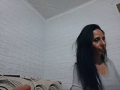 Ramona870 online show from May 2026 10:23:01 AM