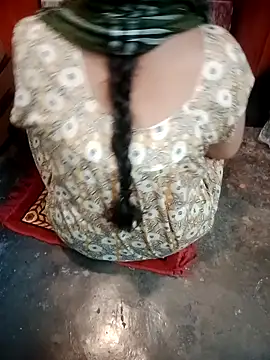 longsexji online show from April 2026 01:19:01 PM