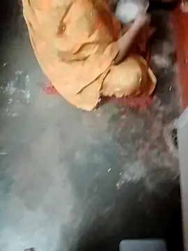 longsexji online show from April 2026 01:00:02 PM