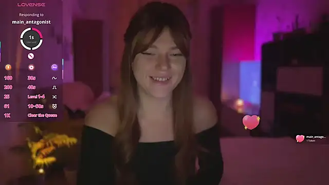 CherryRed Girl online show from November 2025 08:11:01 PM