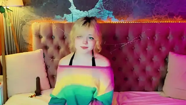 EmilyAngells online show from May 2026 07:26:01 AM