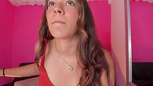 Snapshot of violett_24_ chatting on March 2025 07:06:02 PM violett 24 online show from March 2025 07:06:02 PM