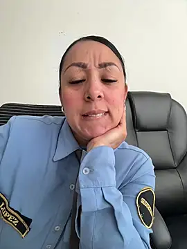 Megan-01- online show from April 2026 01:13:01 PM