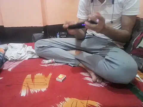 rahulkajuuu0909 online show from November 2025 05:13:02 PM