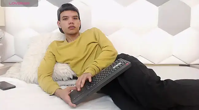 Axel Forte online show from February 2025 12:37:01 PM