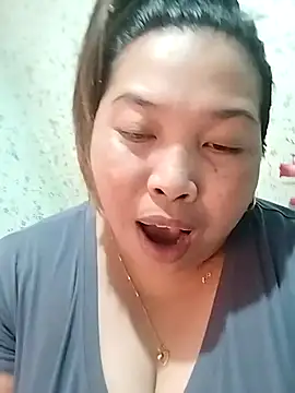 Snapshot of Sweet_fatty18 chatting on February 2025 02:26:01 AM Sweet fatty18 online show from February 2025 02:26:01 AM