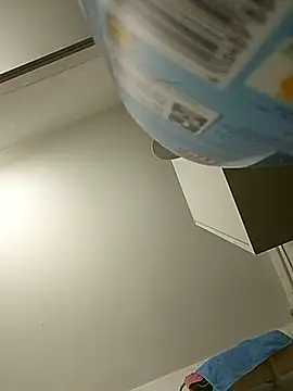 Snapshot of Machura chatting on February 2026 12:09:02 AM Machura online show from February 2026 12:09:02 AM