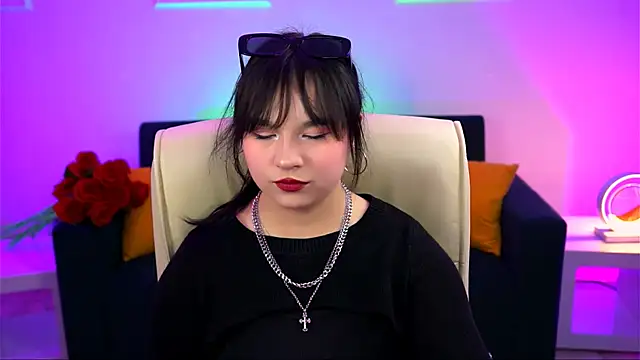 Snapshot of HanaWise chatting on March 2025 05:11:01 AM HanaWise online show from March 2025 05:11:01 AM