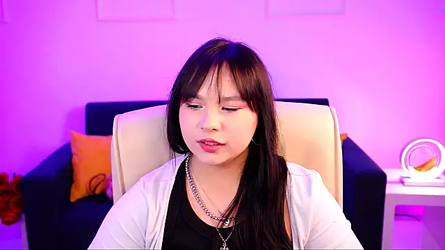 Snapshot of HanaWise chatting on March 2025 07:09:02 AM HanaWise online show from March 2025 07:09:02 AM