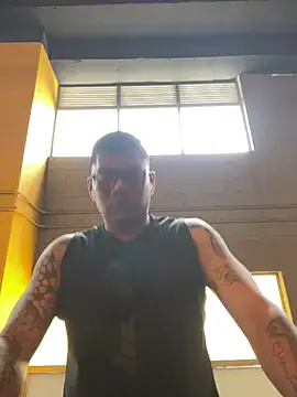 Saipuer31 online show from April 2026 06:22:01 PM