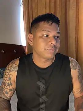 Saipuer31 online show from April 2026 08:01:02 PM