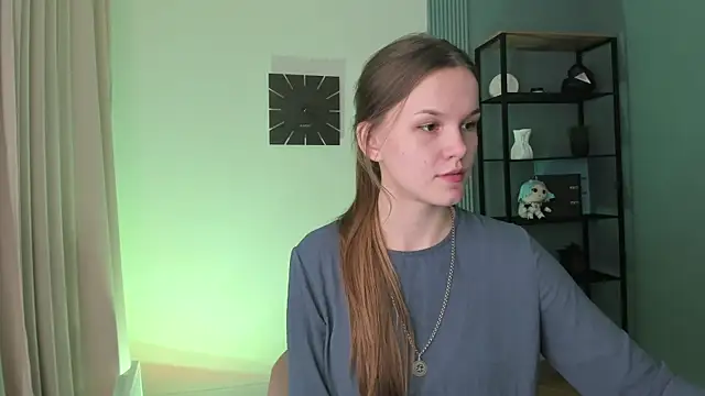 Snapshot of Amber_Rogers chatting on March 2025 05:33:02 PM Amber Rogers online show from March 2025 05:33:02 PM