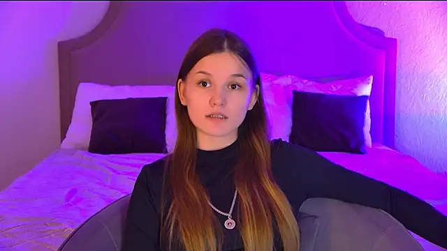 Snapshot of Amber_Rogers chatting on March 2025 05:41:02 PM Amber Rogers online show from March 2025 05:41:02 PM