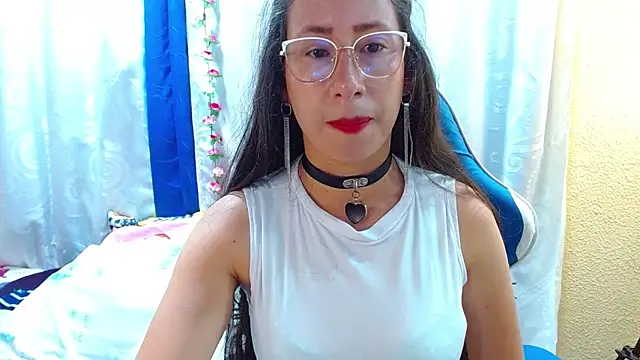 Gia leinn online show from March 2026 02:23:01 PM