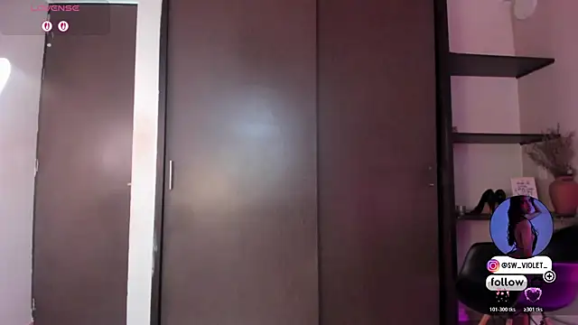Snapshot of sweetviolet__ chatting on May 2026 02:22:01 PM sweetviolet online show from May 2026 02:22:01 PM